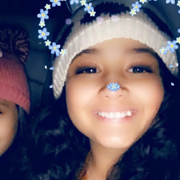 Meet your teenage Posher, Sherlyn - Picture 1 of 1